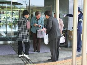 交通安全運動の様子2