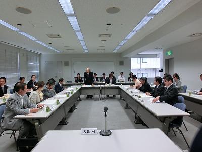 大阪府町村長会定例総会出席の様子