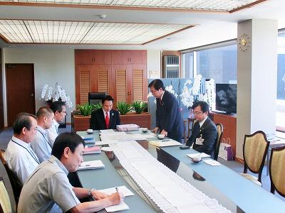 和歌山市との懇談の様子