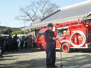 文化財防火訓練で挨拶する田代町長