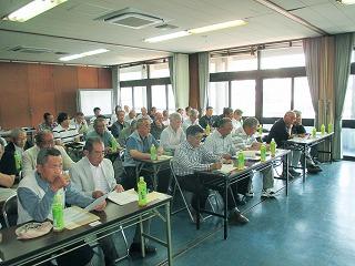 岬町自治区長連合総会の様子