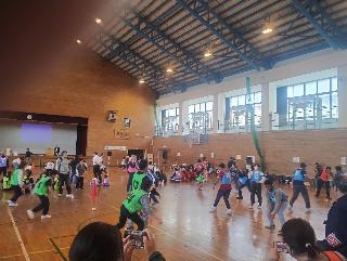 チーム対抗ボール合戦