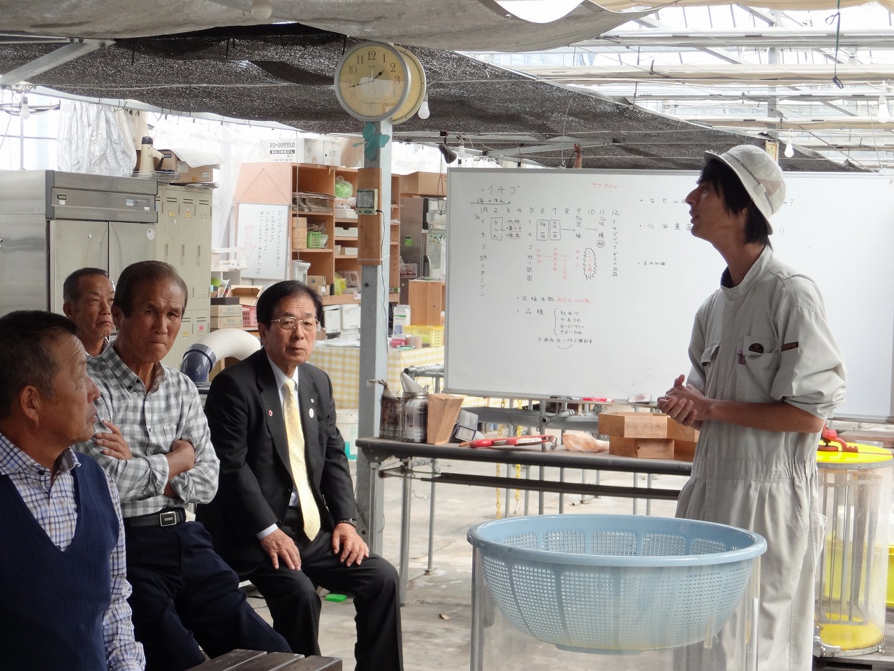 山田養蜂場みつばち園で