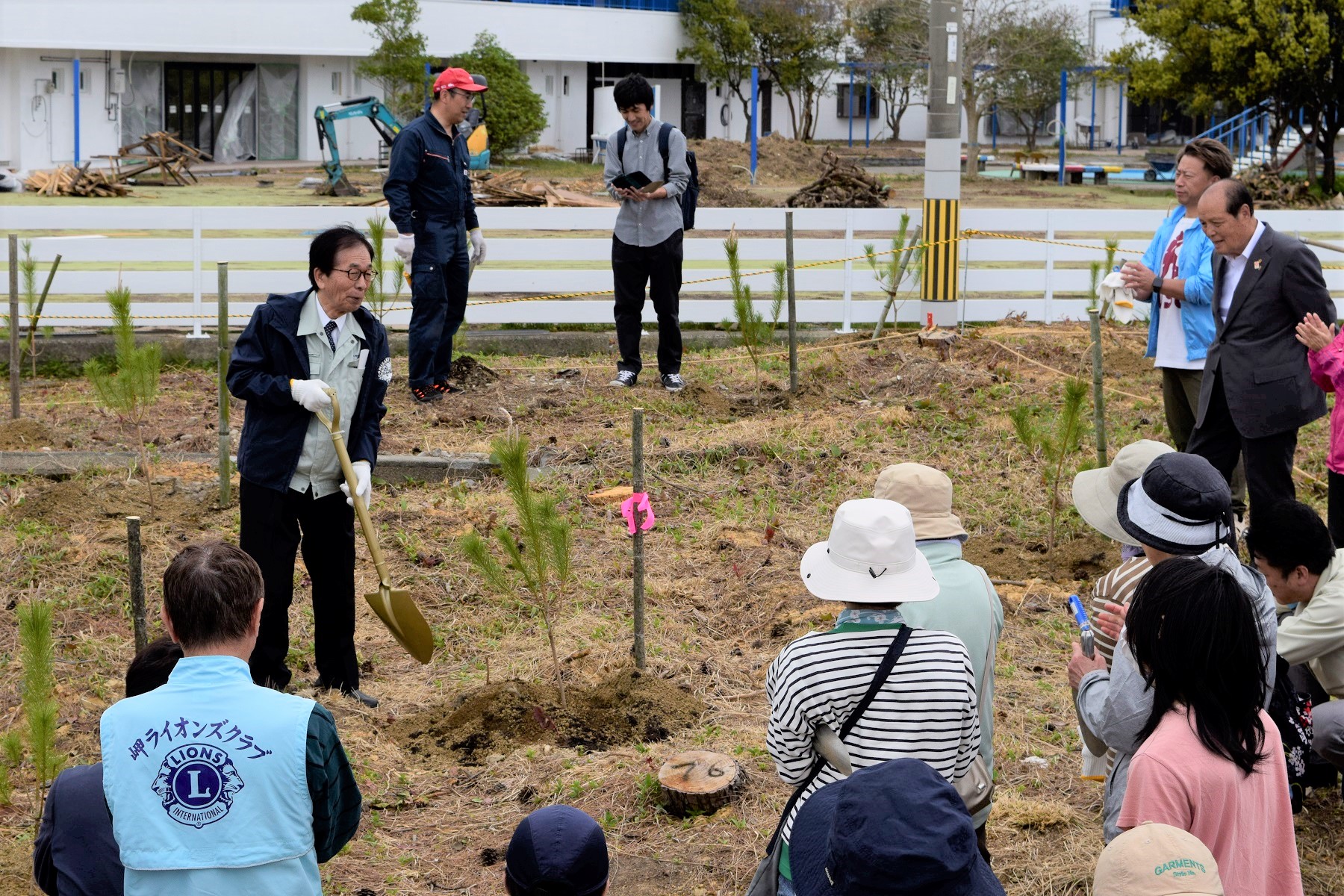 植樹イベントの様子
