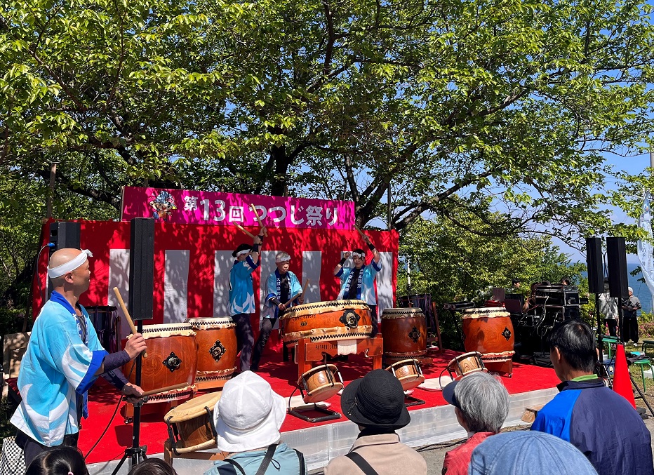 つつじ祭りの様子