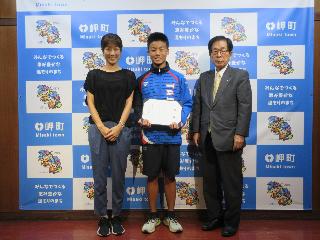 岡畑　稔之人様の町長表敬訪問3